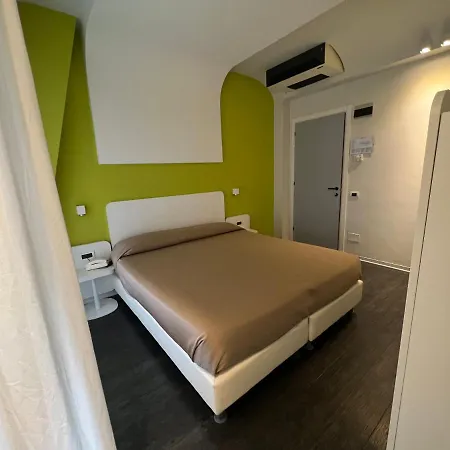 Ξενοδοχείο Magic 3*